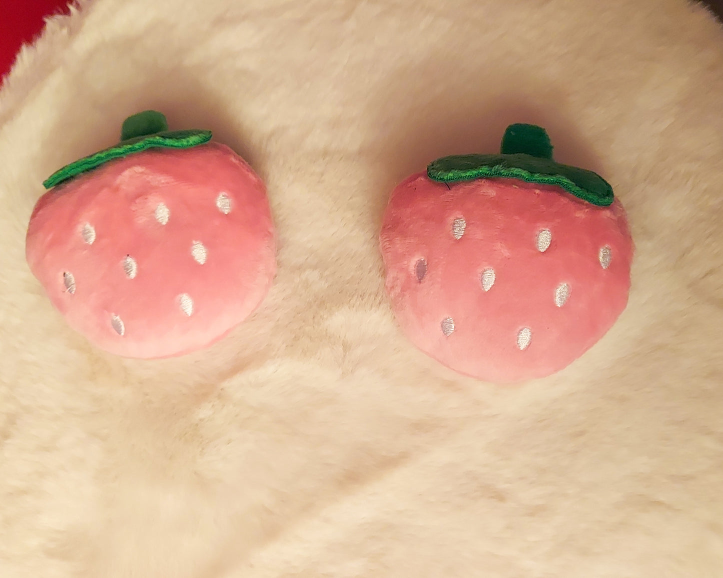 Mini strawberry Squeaky Dog Toy