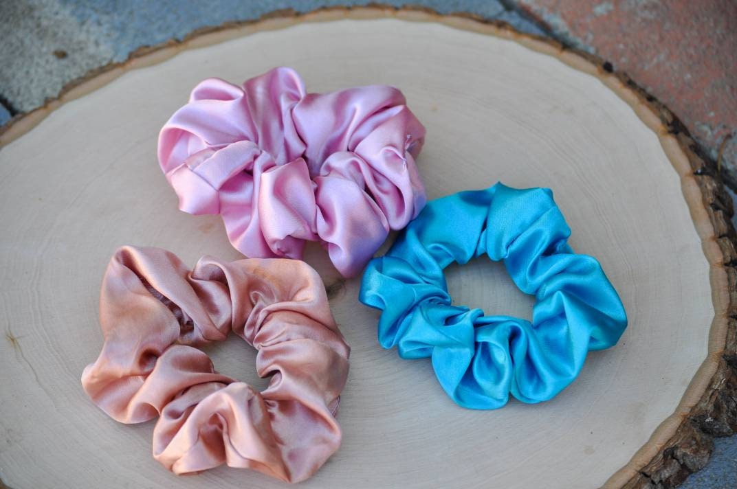 Soft Satin Scrunchies/ Scrunchie Hair Ties/ Handmade Scrunchies/ Elastic Hair Tie Scrunchies